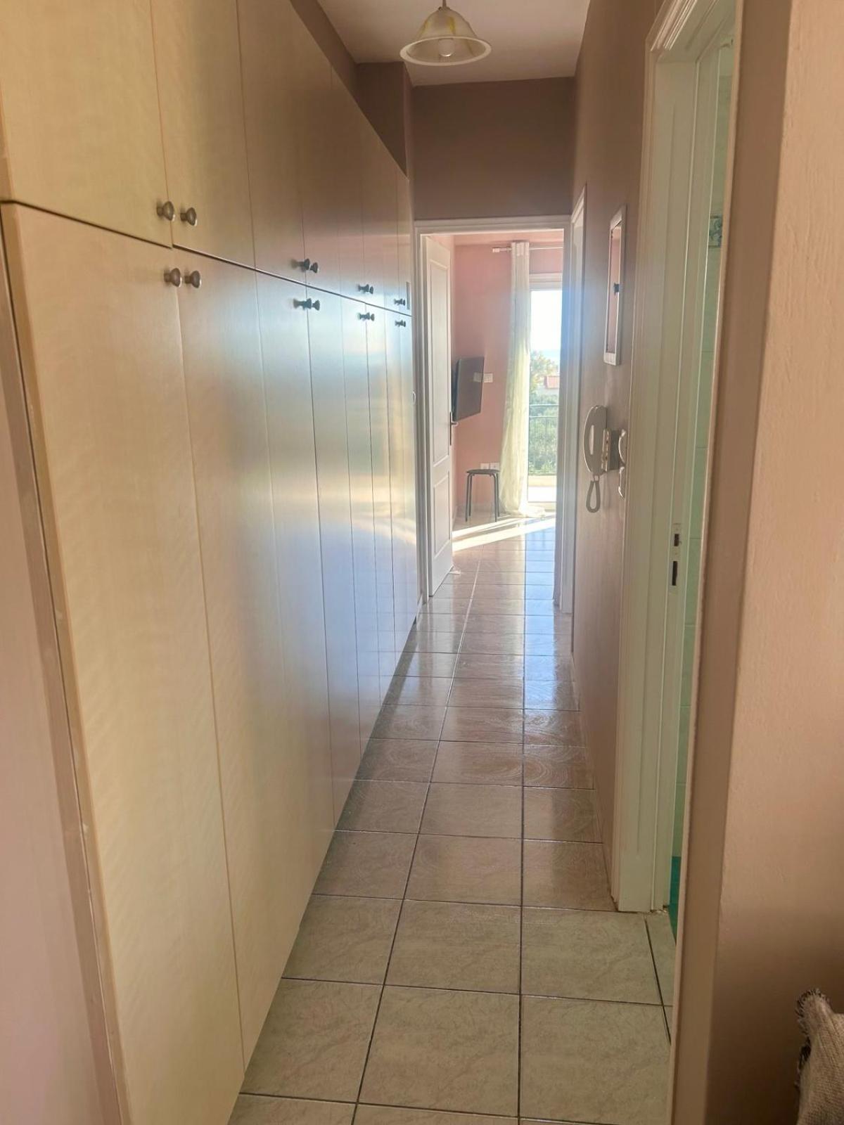 Aktis Apartment Near Airport 아르테미다 외부 사진